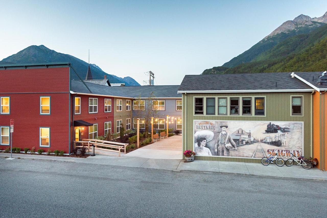 Holland America Skagway Inn エクステリア 写真
